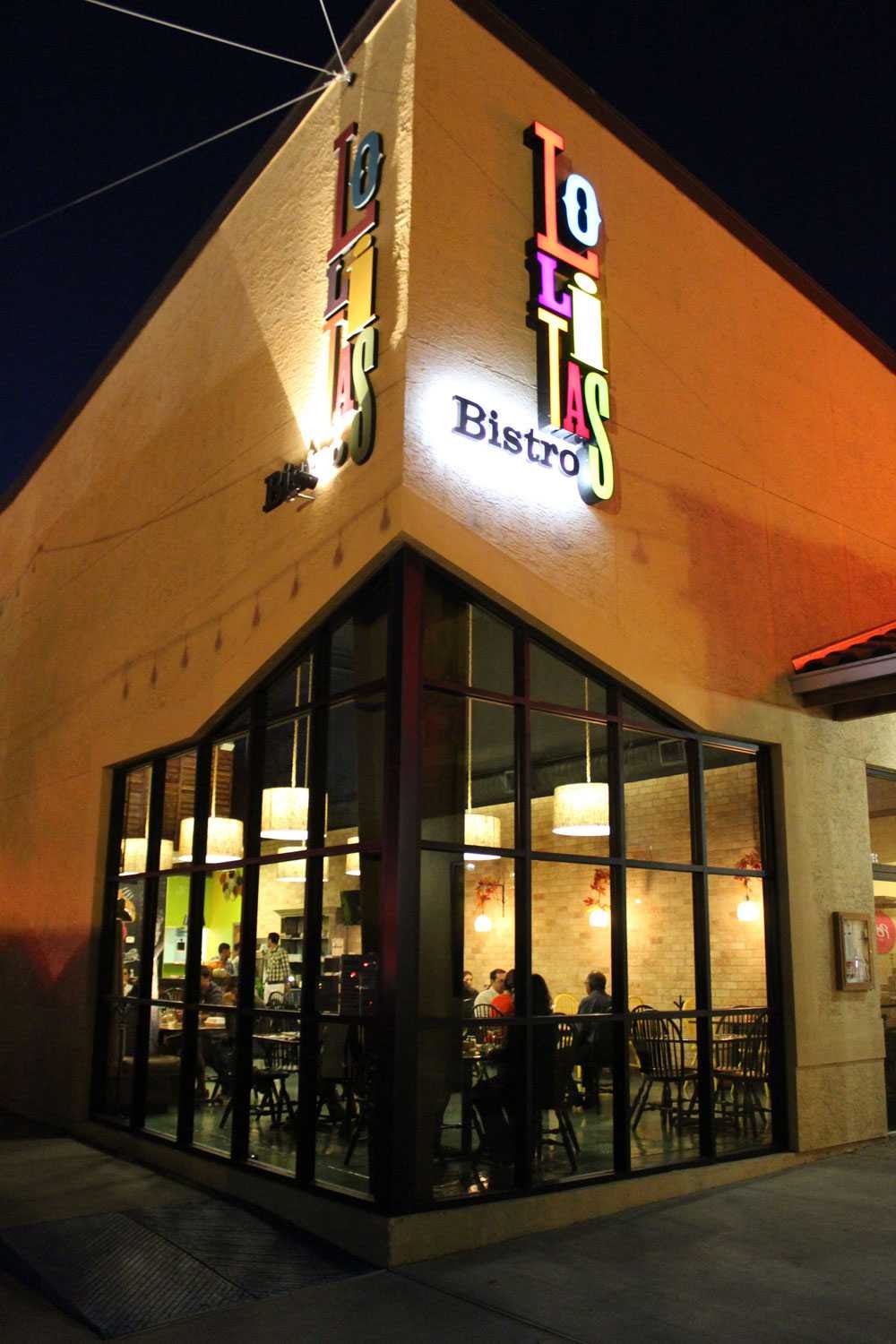 Lolitas Bistro | restaurant | 6950 McPherson Rd STE C, Laredo, TX 78041, USA | 9565685334 OR +1 956-568-5334