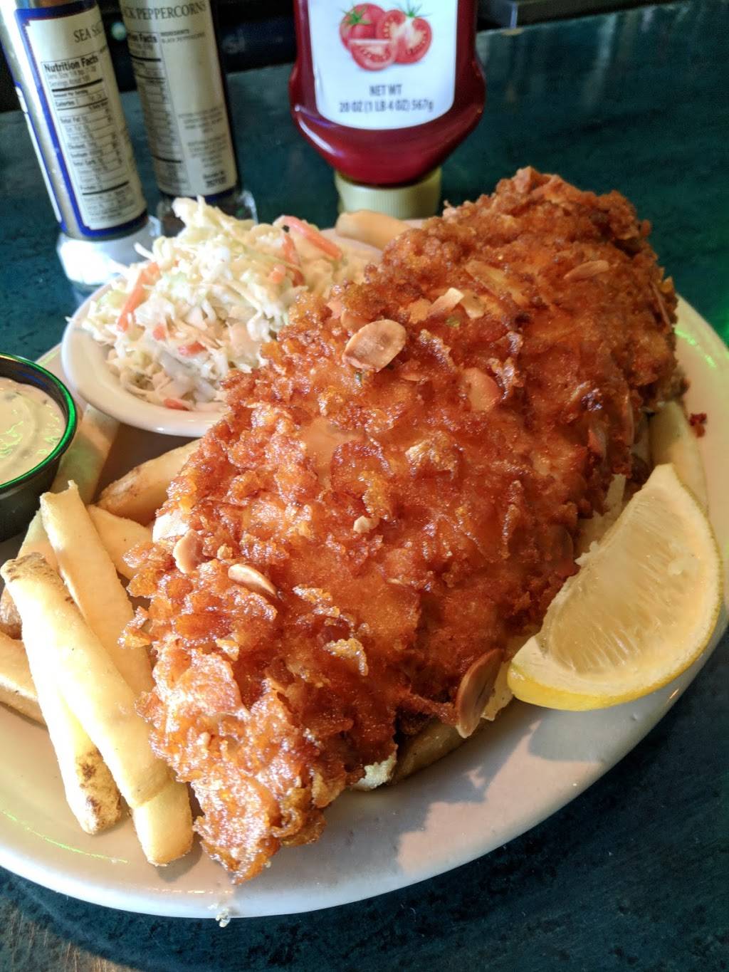 Quahog Republic | restaurant | 97 Spring Bars Rd, Falmouth, MA 02540, USA | 5085404111 OR +1 508-540-4111