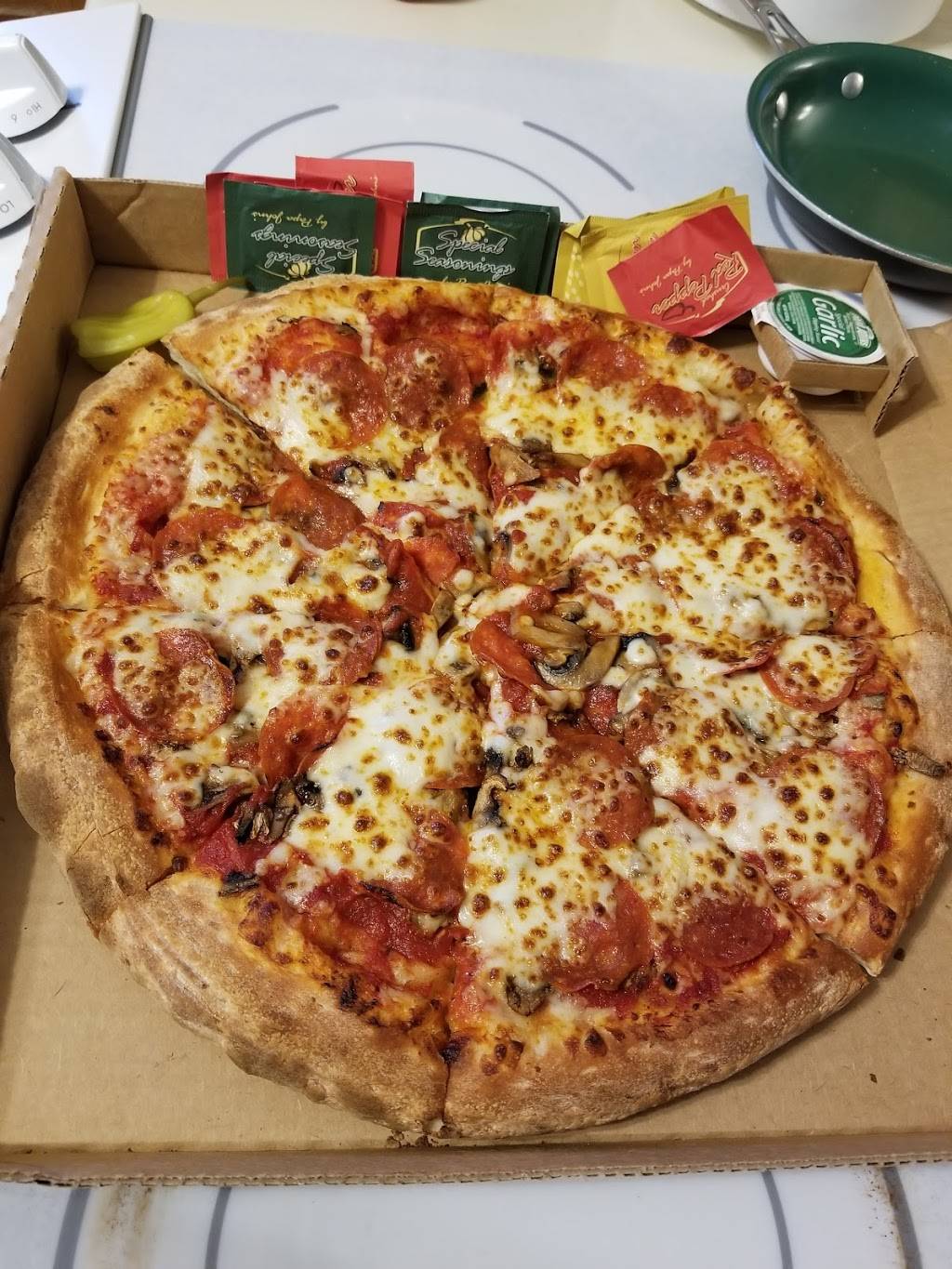 Papa Johns Pizza | restaurant | 1593 Skeet Club Rd, High Point, NC 27265, USA | 3368410650 OR +1 336-841-0650