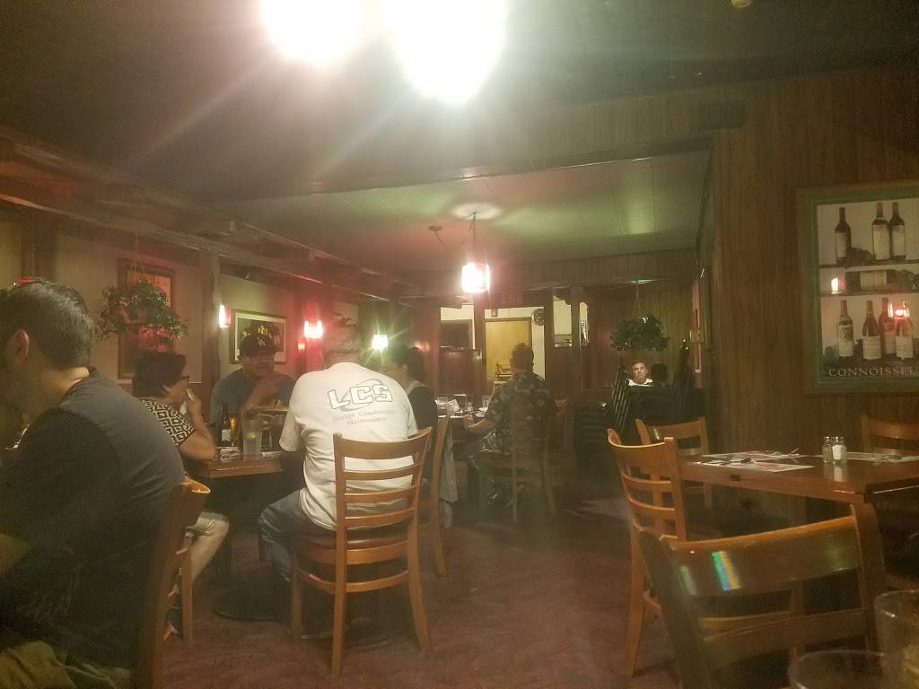 Mama Petrillos Restaurant | restaurant | 9082 E Las Tunas Dr, Temple City, CA 91780, USA | 6262850228 OR +1 626-285-0228