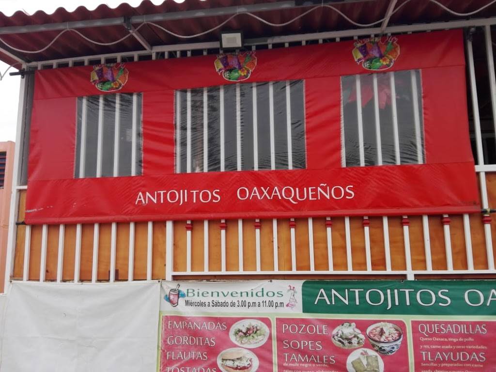 Antojitos Oaxaqueños y Mexicanos | restaurant | Circuito Arroyo  #403 Edif 1 depto 1, entre Av. del Fresno y Circuito Encinos, Fraccionamiento, Los Encinos,  ZONA DE EDIFICIOS Ensenada, B.C., Mexico | 526462906196 OR +52 646 290 6196