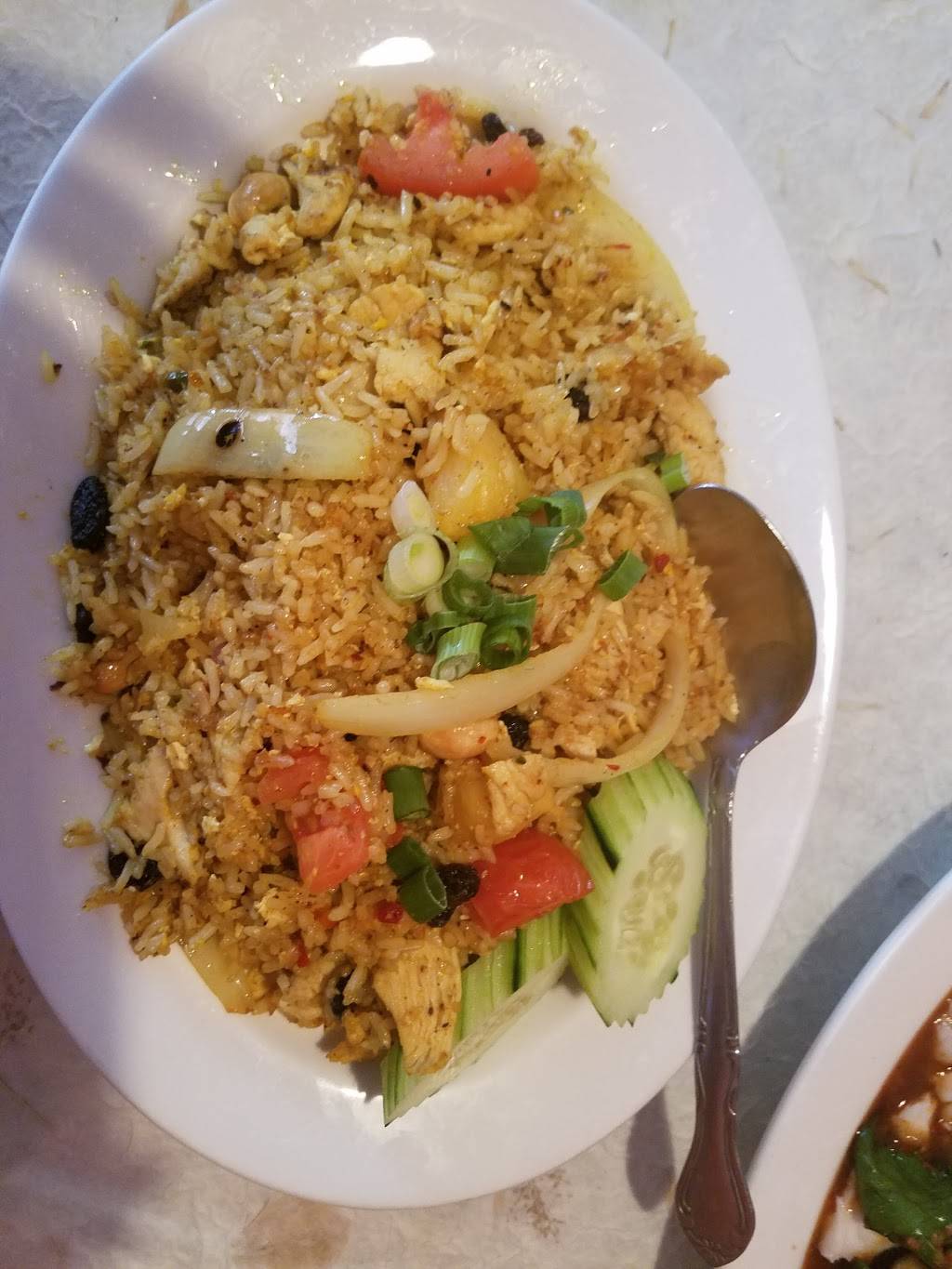 Khun Dang Thai Restaurant | restaurant | 10134 Topanga Canyon Blvd, Chatsworth, CA 91311, USA | 8187001507 OR +1 818-700-1507