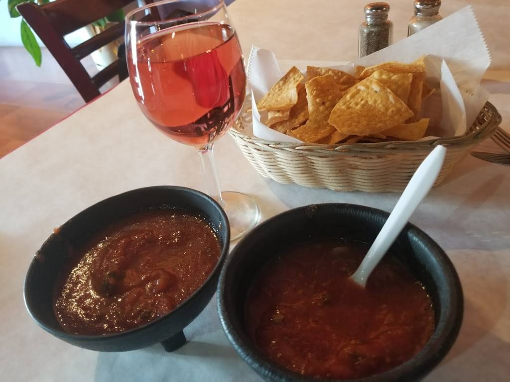 El Tipico | restaurant | 3341 Dempster Street, Skokie, IL 60076, USA | 8476764070 OR +1 847-676-4070