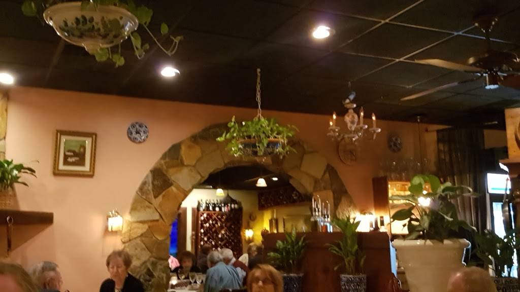 Miguels Restaurant | restaurant | 6631 Midnight Pass Rd, Sarasota, FL 34242, USA | 9413494024 OR +1 941-349-4024