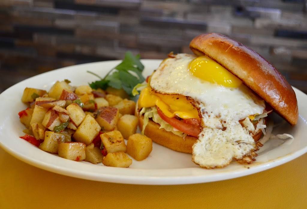 Wicked Cantina Bradenton Beach | restaurant | 101 7th St N, Bradenton Beach, FL 34217, USA | 9412812990 OR +1 941-281-2990