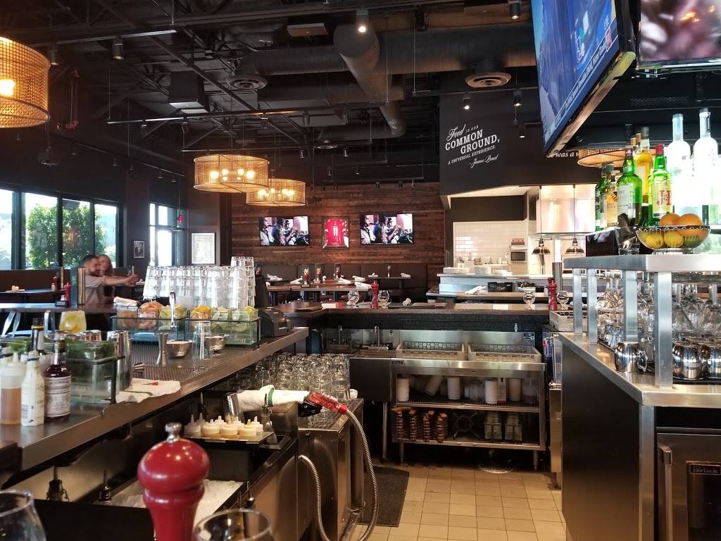 Thirsty Lion Gastropub & Grill - SanTan Village | restaurant | 2212 E Williams Field Rd, Gilbert, AZ 85297, USA | 4808990119 OR +1 480-899-0119