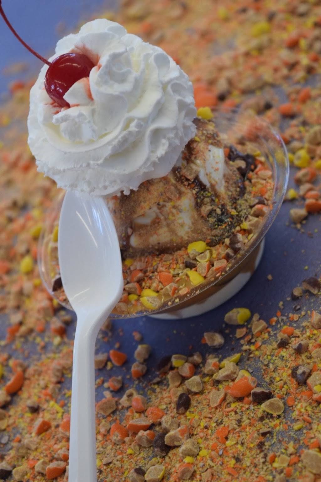 Cibiks Dairy Island | restaurant | 8295 E Washington St, Chagrin Falls, OH 44023, USA | 4405437382 OR +1 440-543-7382