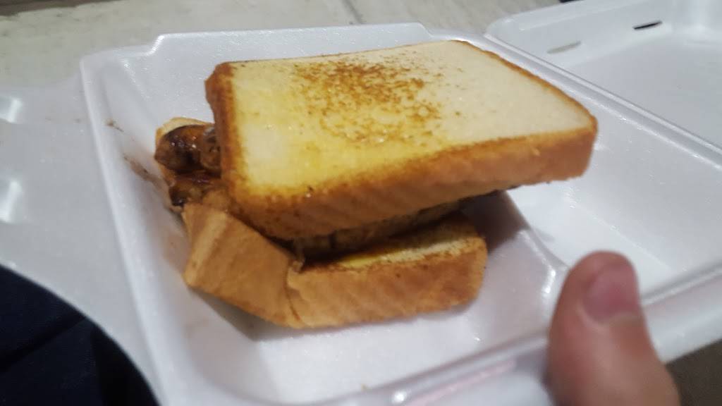 Laynes Chicken Fingers | restaurant | 1780 Greens Prairie Rd W, College Station, TX 77845, USA | 9797046422 OR +1 979-704-6422