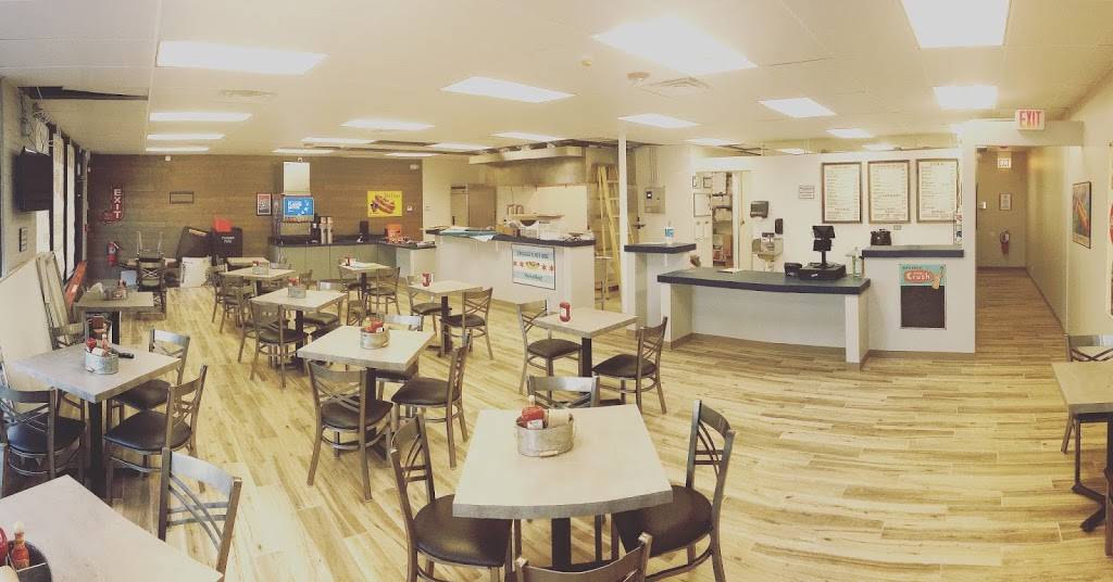 Tasty Dawgs of Elk Grove | restaurant | 812 E Higgins Rd, Elk Grove Village, IL 60007, USA | 8472584281 OR +1 847-258-4281