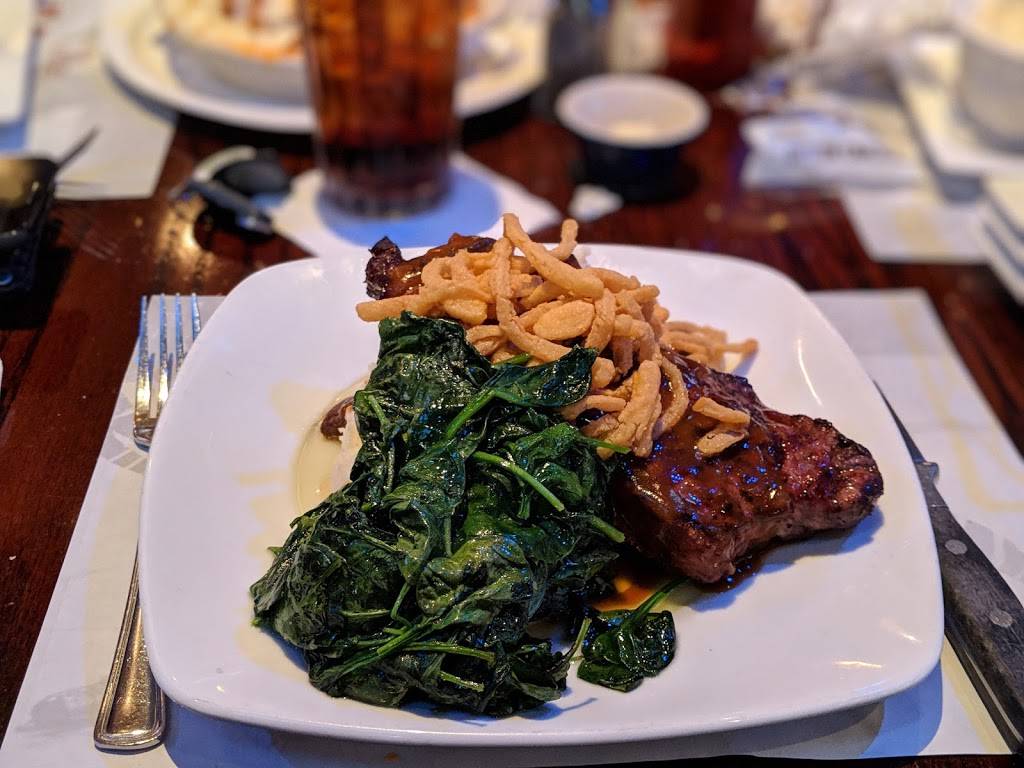 The Fours | restaurant | 15 Cottage Ave, Quincy, MA 02169, USA | 6174714447 OR +1 617-471-4447