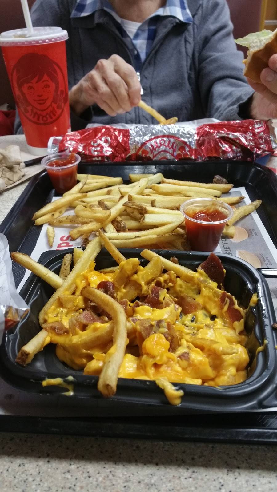 Wendys | restaurant | 275 Fourth Street Rr 3, St. Catharines, ON L2R 6P9, Canada | 9059881600 OR +1 905-988-1600