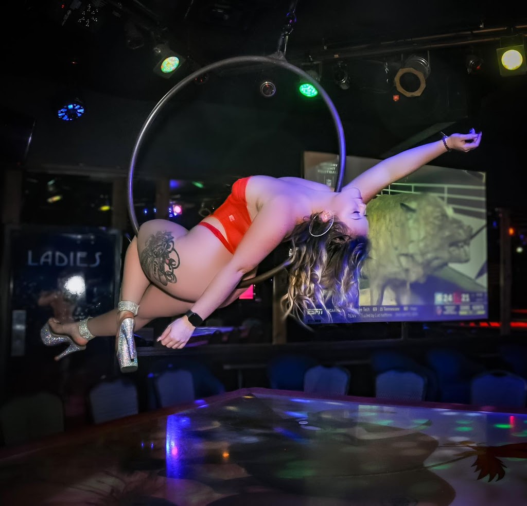 Country Rock Cabaret | night club | 200 Monsanto Ave, Sauget, IL 62201, USA | 6182744500 OR +1 618-274-4500