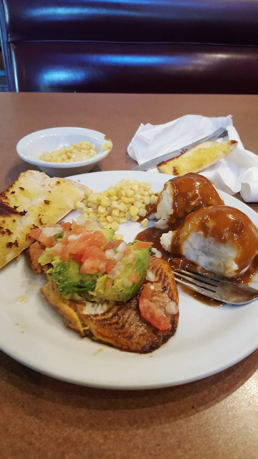 Dennys | restaurant | 7001 Bellville Rd, Lake Park, GA 31636, USA | 2295598715 OR +1 229-559-8715