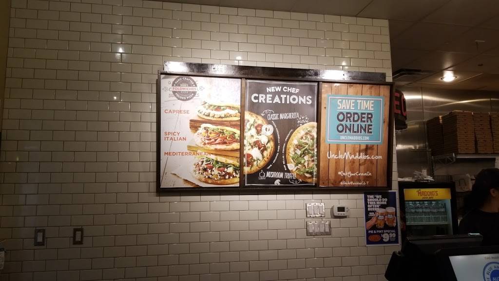 Uncle Maddios Pizza | restaurant | 101 S Tryon St #8, Charlotte, NC 28280, USA | 7047339800 OR +1 704-733-9800