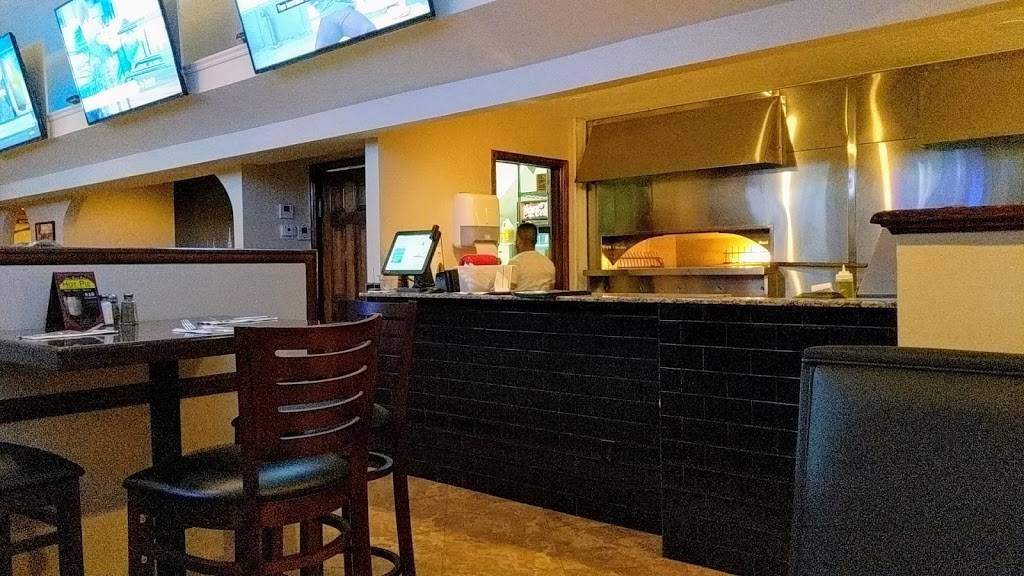 Hot Pie Pizza Royal Palm Beach | meal delivery | 11452 Okeechobee Blvd, Royal Palm Beach, FL 33411, USA | 5614220600 OR +1 561-422-0600