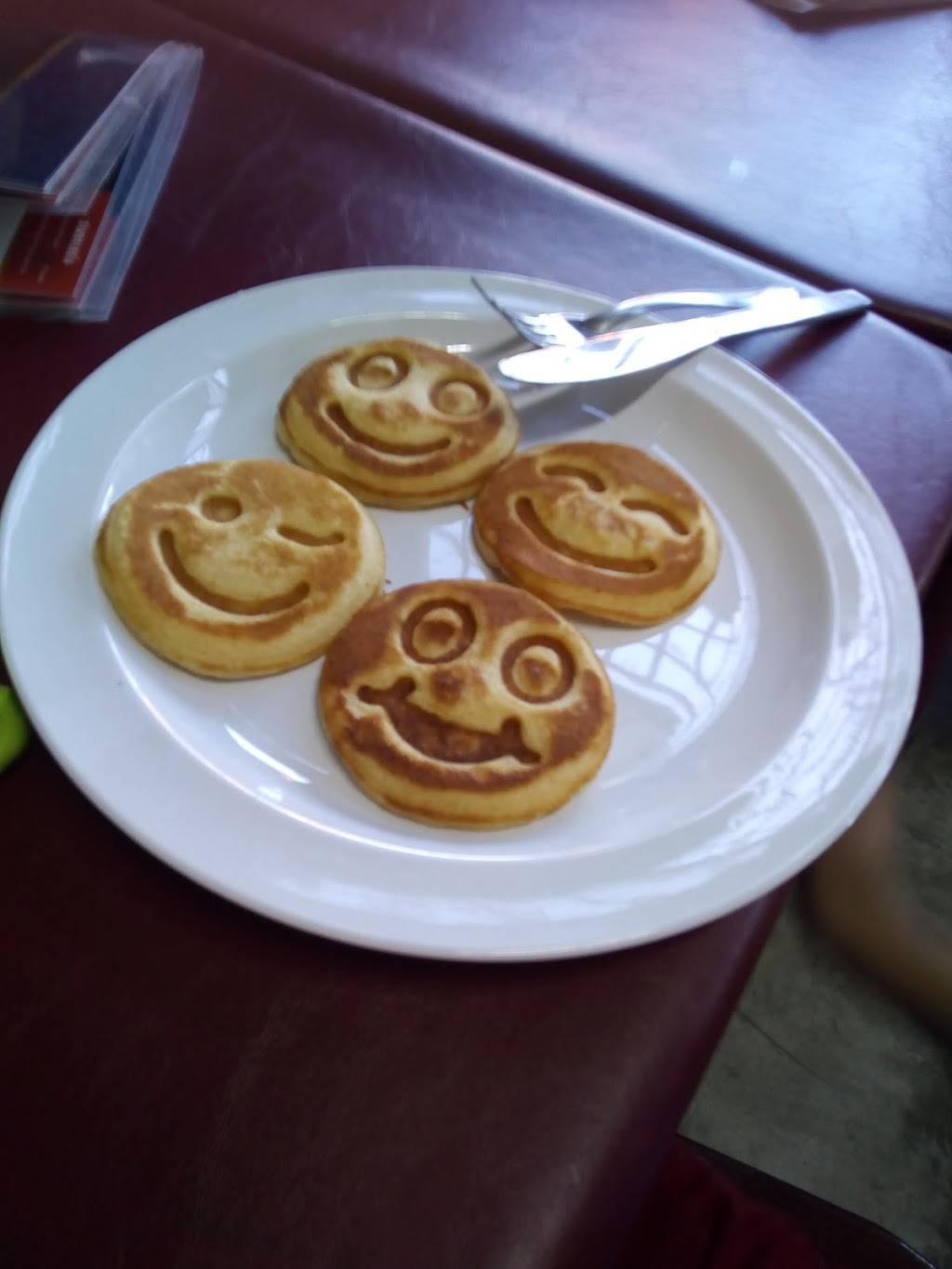 Menuderia Guadalajara | restaurant | Blvd. Granados 492, Jardin Dorado, 22200 Tijuana, B.C., Mexico | 016646887288 OR +52 664 688 7288