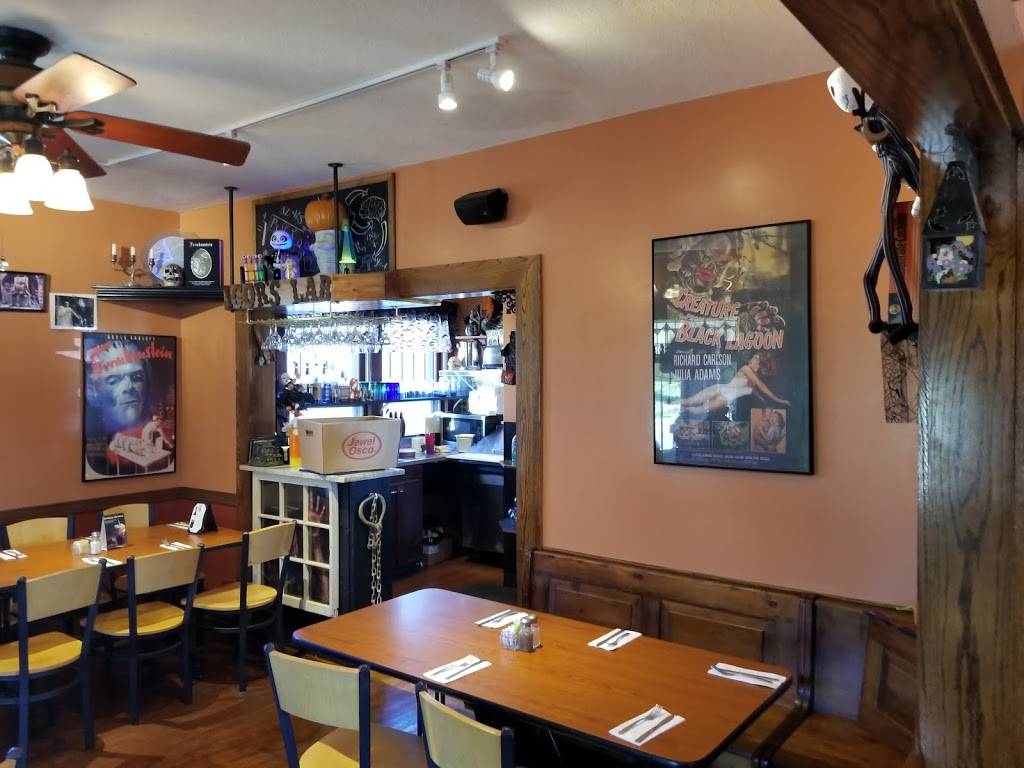 Igors Bistro | restaurant | 3055 38th St, Rock Island, IL 61201, USA | 3092837948 OR +1 309-283-7948