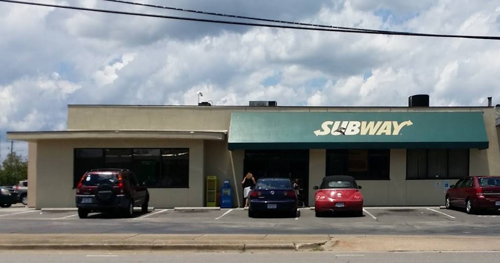 Subway Restaurants | restaurant | 1707 Dawson St, Wilmington, NC 28403, USA | 9107635313 OR +1 910-763-5313