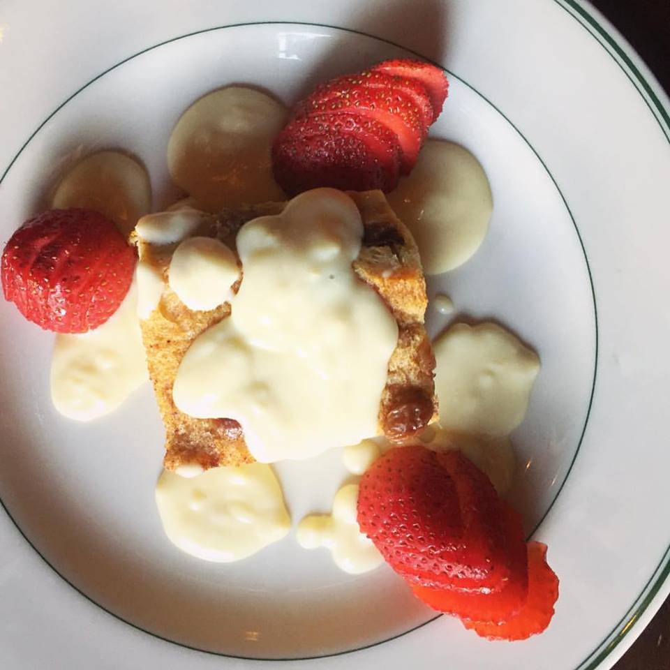 The Dubliner Restaurant | restaurant | 4 F St NW, Washington, DC 20001, USA | 2027373773 OR +1 202-737-3773