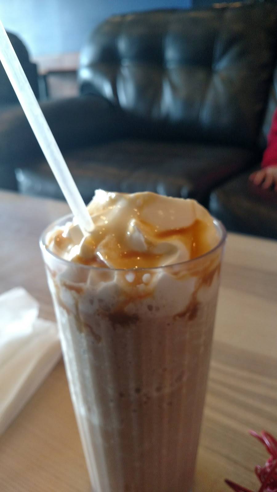 Java Hutt | cafe | 165 W Nine Mile Rd, Ferndale, MI 48220, USA | 2485422438 OR +1 248-542-2438