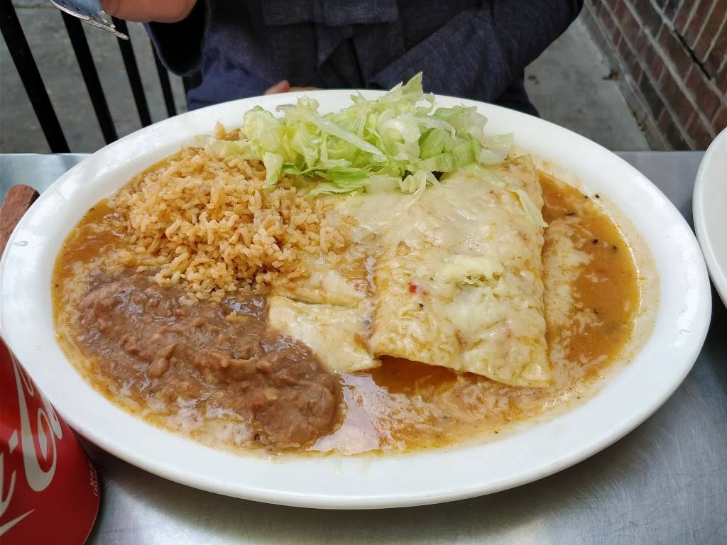 Taqueria La Familia | restaurant | 2642 W 32nd Ave, Denver, CO 80211, USA | 3034332332 OR +1 303-433-2332