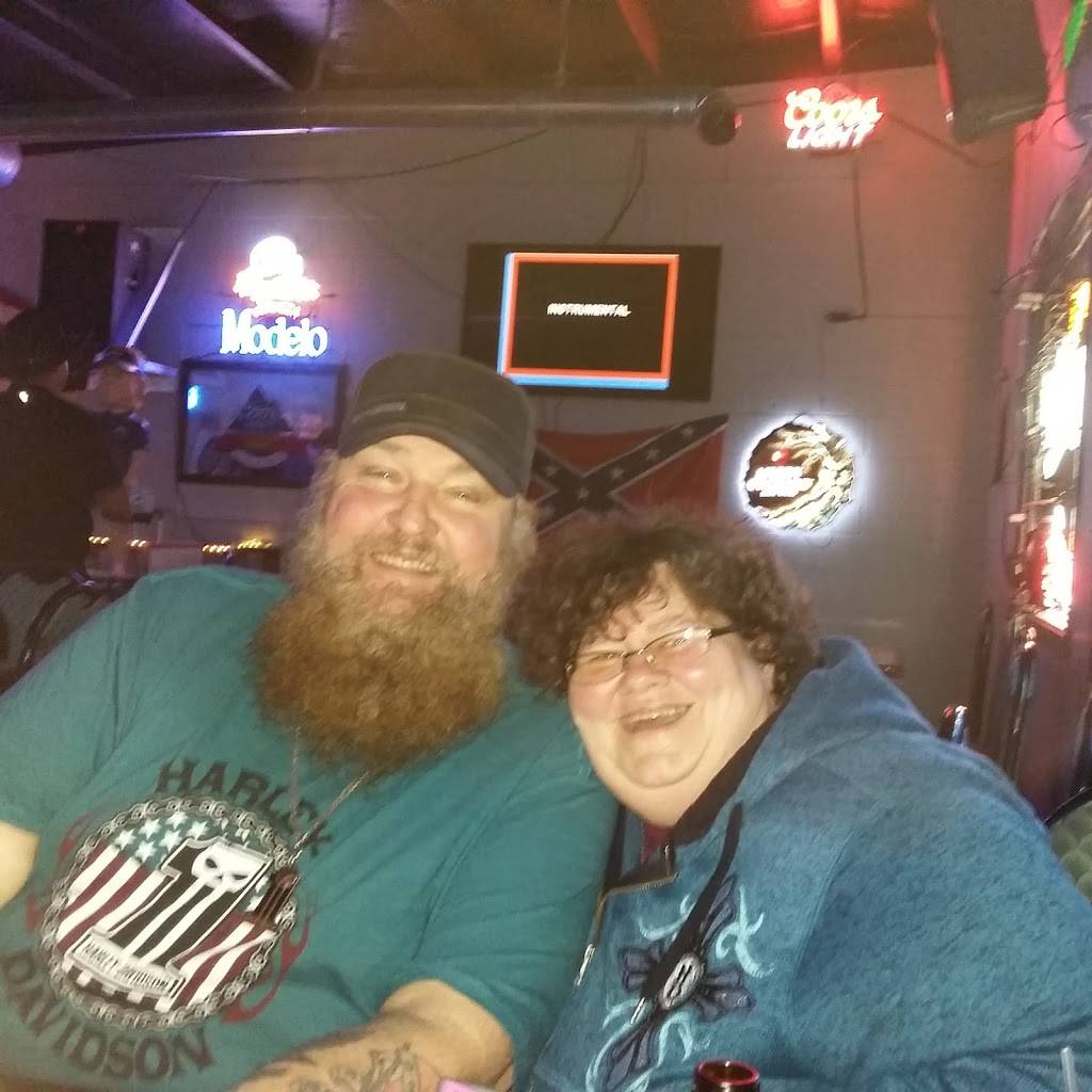 The Pit Stop Bar & Grill | restaurant | 3315 Louisville Rd, Bowling Green, KY 42101, USA | 2704951190 OR +1 270-495-1190