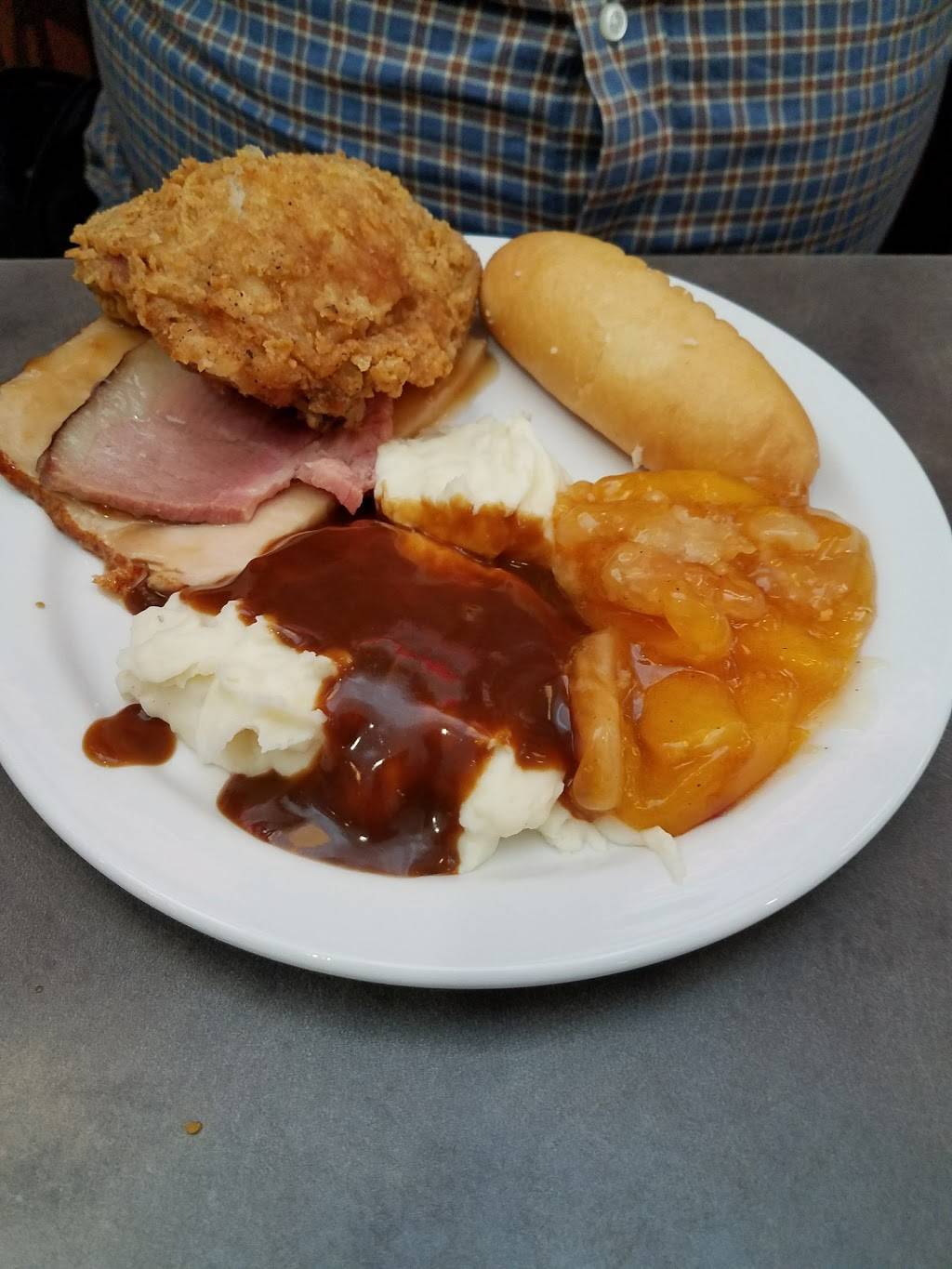 Shoneys Franklin | restaurant | 1000 Georgia Rd, Franklin, NC 28734, USA | 8283490290 OR +1 828-349-0290