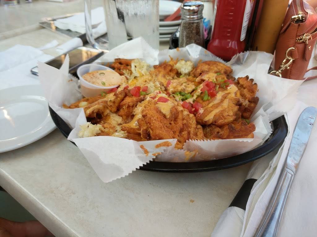 The Lodge | restaurant | 2119 Conowingo Rd, Bel Air, MD 21014, USA | 4108382240 OR +1 410-838-2240