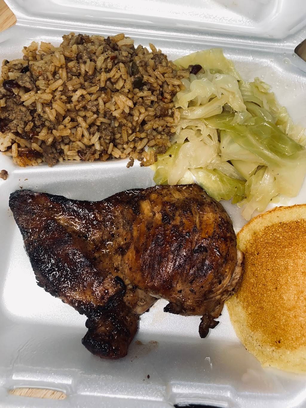 Kaylas Fill-Up Station | restaurant | 105 S Walters Ave, Hodgenville, KY 42748, USA | 2703585147 OR +1 270-358-5147