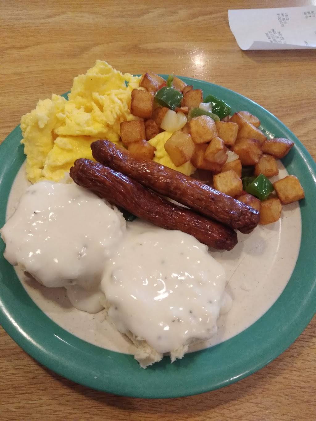 HomeTown Buffet | restaurant | 2900 Deerfield Dr, Janesville, WI 53546, USA | 6087523242 OR +1 608-752-3242