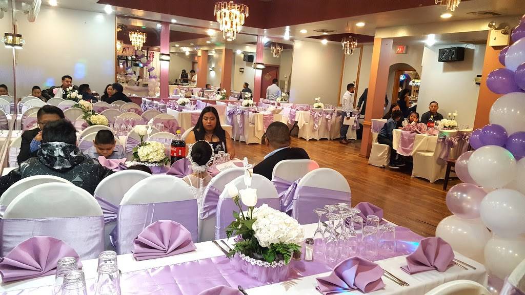 Green Pavilion | restaurant | 4307 18th Ave, Brooklyn, NY 11218, USA | 7184354722 OR +1 718-435-4722