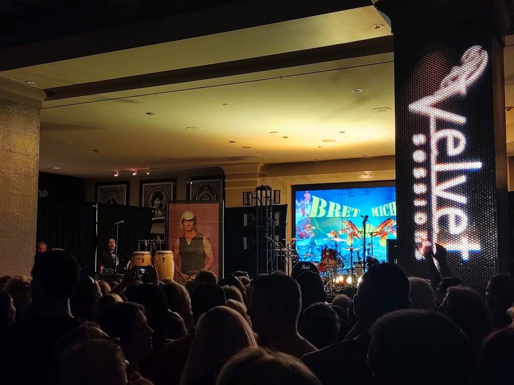 Velvet Bar | restaurant | 5800 Universal Blvd, Orlando, FL 32819, USA | 8888327155 OR +1 888-832-7155