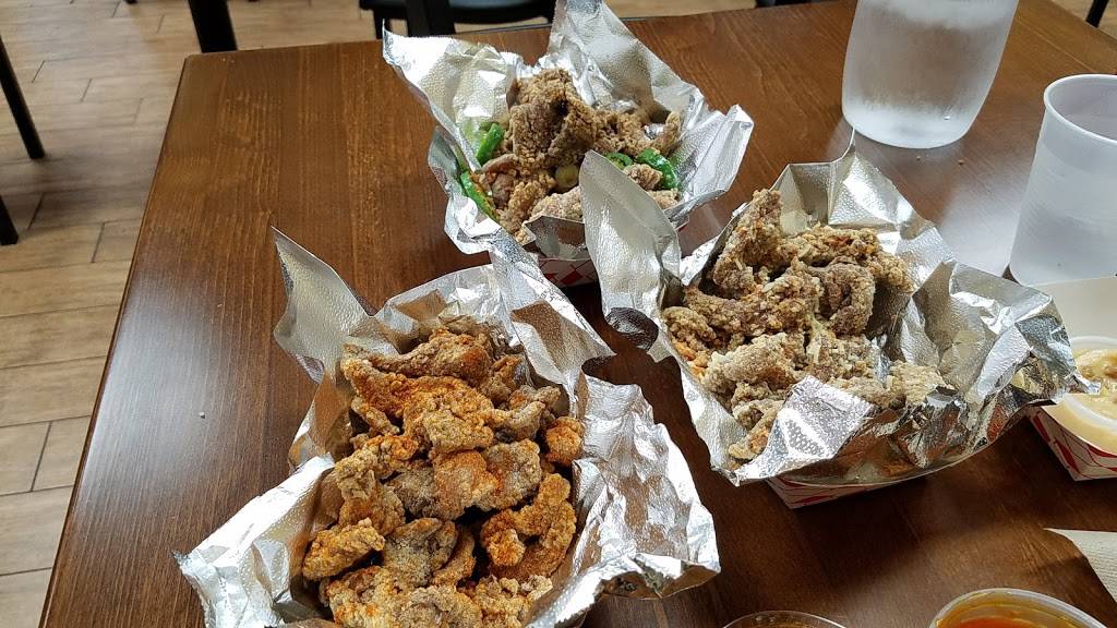 SoCal Wings | restaurant | 14502 Beach Blvd a, Westminster, CA 92683, USA | 7147732664 OR +1 714-773-2664