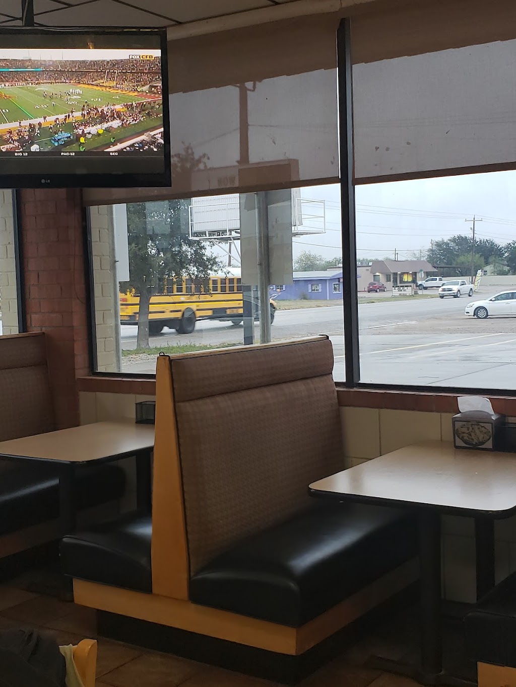 Dairy Queen | restaurant | 5344 TX-44, Freer, TX 78357, USA | 3613946151 OR +1 361-394-6151