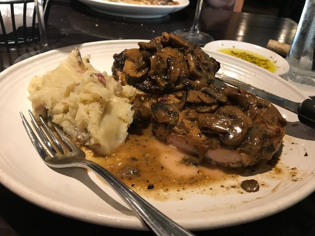 Carrabbas Italian Grill | meal takeaway | 2501 N University Dr, Coral Springs, FL 33065, USA | 9543454600 OR +1 954-345-4600