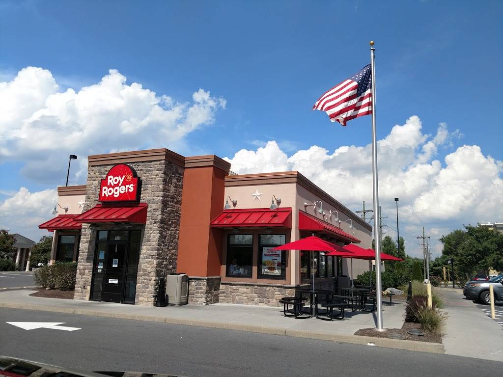 Roy Rogers | restaurant | 130 Riverton Commons Dr, Front Royal, VA 22630, USA | 5406310192 OR +1 540-631-0192