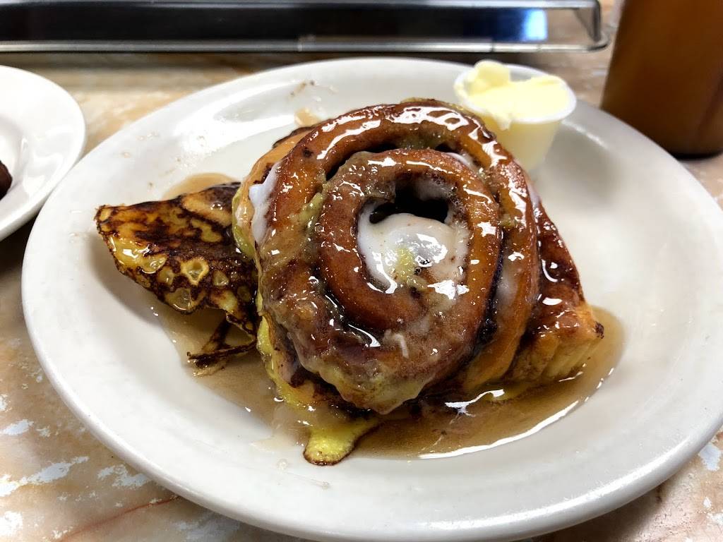 C Js Coffee Shop | restaurant | 225 N Long Beach Rd, Rockville Centre, NY 11570, USA | 5167669107 OR +1 516-766-9107