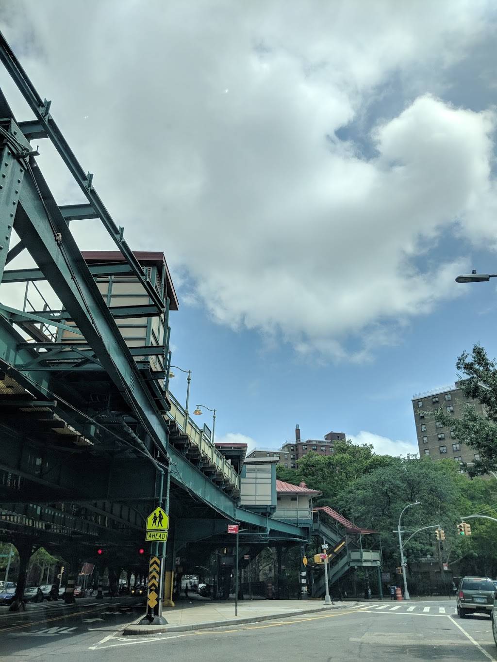 Cocina Latina | restaurant | 650 Westchester Ave, Bronx, NY 10455, USA | 3472977545 OR +1 347-297-7545