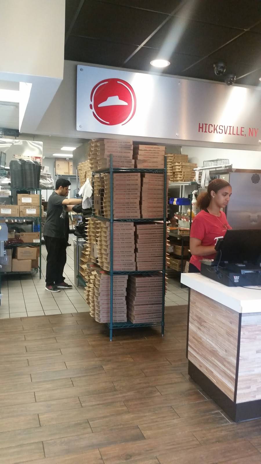 Pizza Hut | restaurant | 1 Newbridge Rd, Hicksville, NY 11801, USA | 5169353100 OR +1 516-935-3100