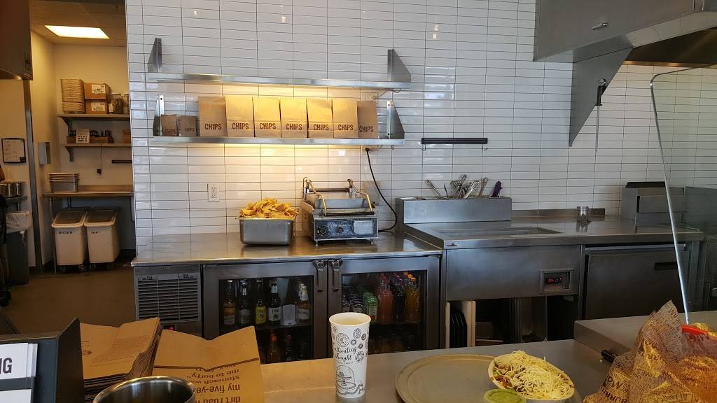 Chipotle Mexican Grill | restaurant | 5976 Orangethorpe Ave, Buena Park, CA 90620, USA | 7147525041 OR +1 714-752-5041