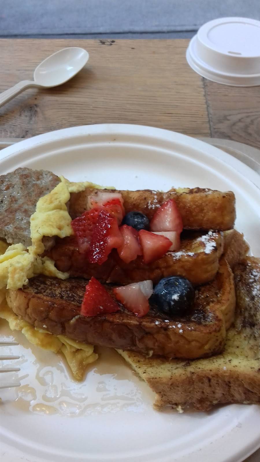 fresh&co | restaurant | 1381 Ave of the Americas, New York, NY 10019, USA | 2128737374 OR +1 212-873-7374