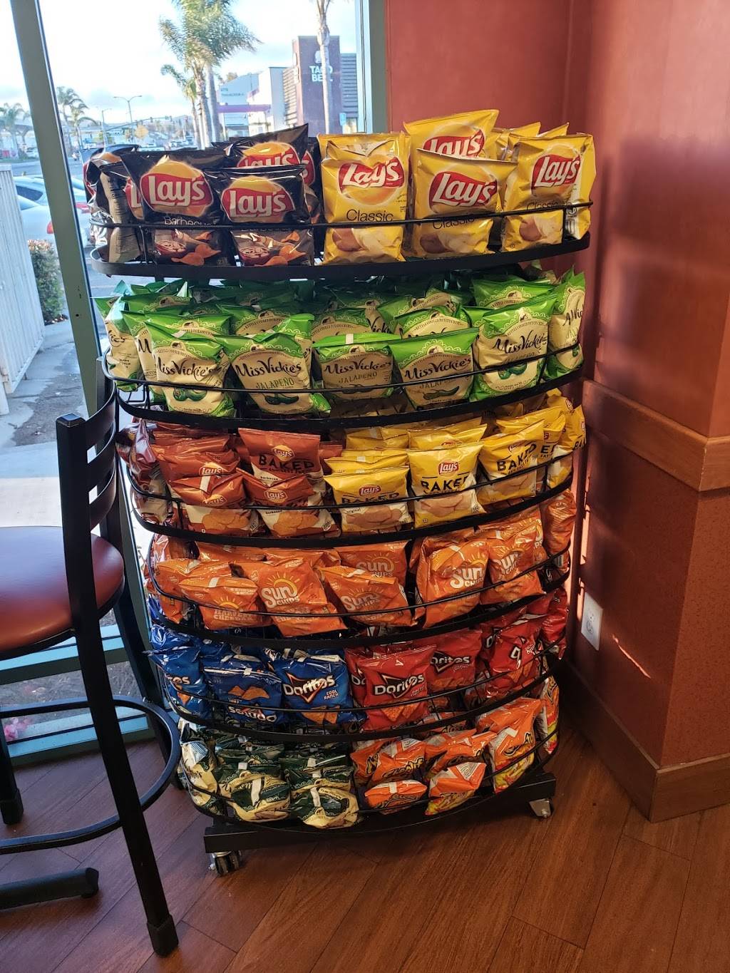 Subway | restaurant | 2850 Johnson Dr, Ventura, CA 93003, USA | 8056421823 OR +1 805-642-1823