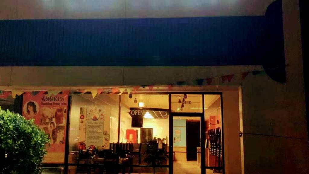 Poké Falls | restaurant | 2102 W Brandon Blvd, Brandon, FL 33511, USA | 8132781002 OR +1 813-278-1002