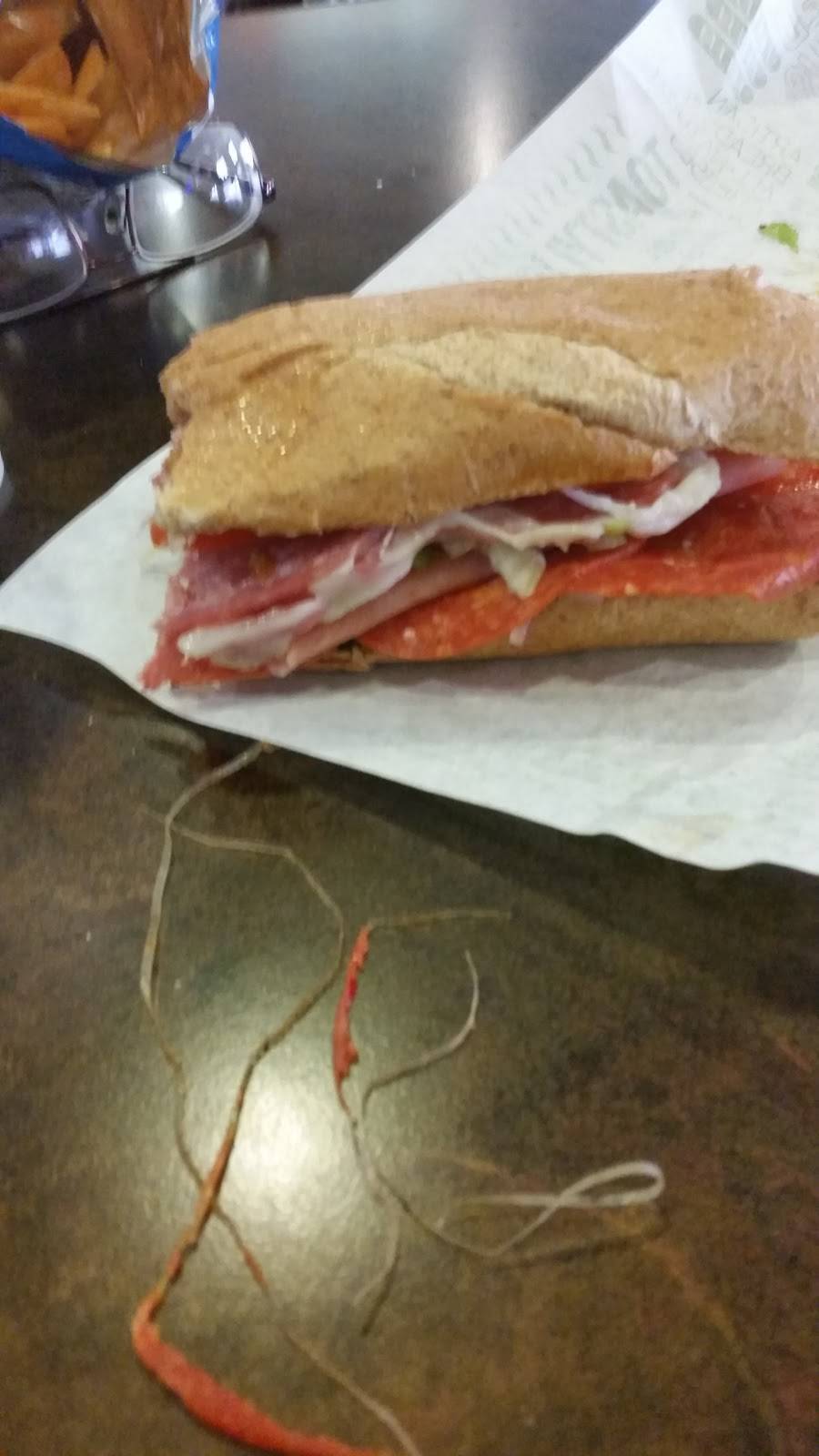 Quiznos | restaurant | 7770 Milton E Proby Pkwy, Colorado Springs, CO 80916, USA | 7195961590 OR +1 719-596-1590