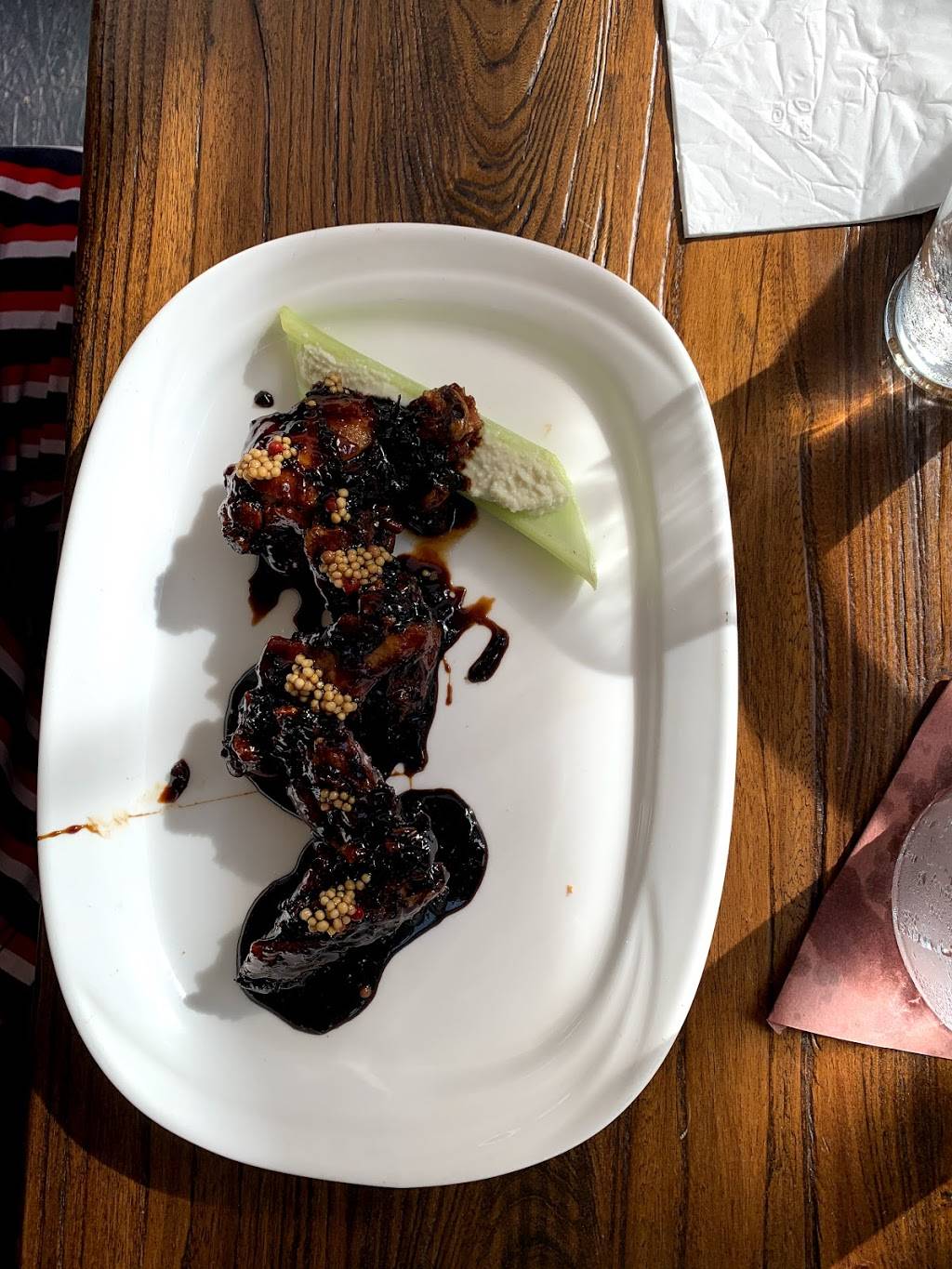 The Woodlot | restaurant | 61-04 Woodside Ave, Woodside, NY 11377, USA | 3472423225 OR +1 347-242-3225