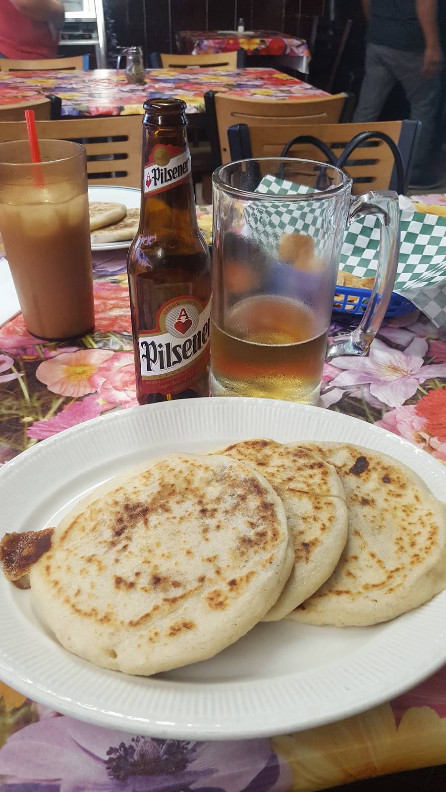 Pupuseria Gladys Restaurant | restaurant | 741 W Holt Blvd, Ontario, CA 91762, USA | 9093910444 OR +1 909-391-0444