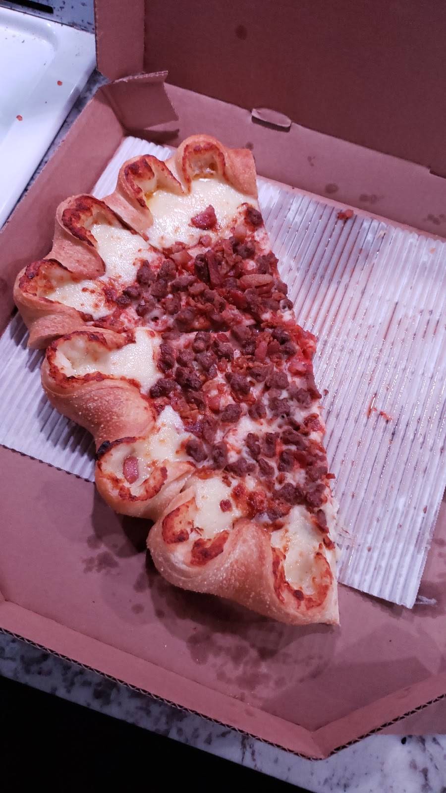 Pizza Hut | meal delivery | 1700 Veterans, Metairie Ave, Metairie, LA 70005, USA | 5048330008 OR +1 504-833-0008