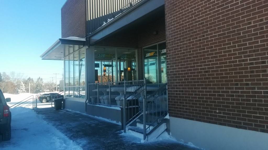 Subway | restaurant | 1065 Boulevard Pie-XI N, Québec, QC G3K 2S5, Canada | 4188475051 OR +1 418-847-5051