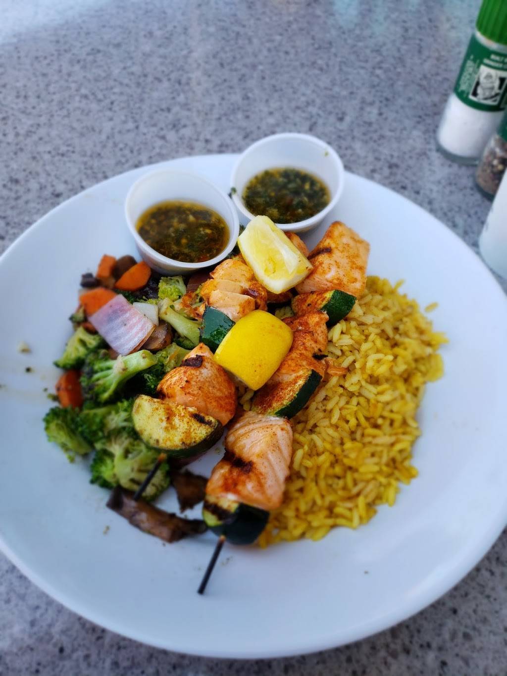 Zoës Kitchen | restaurant | 4600 TX-121 Suite 120, Lewisville, TX 75056, USA | 2144946411 OR +1 214-494-6411