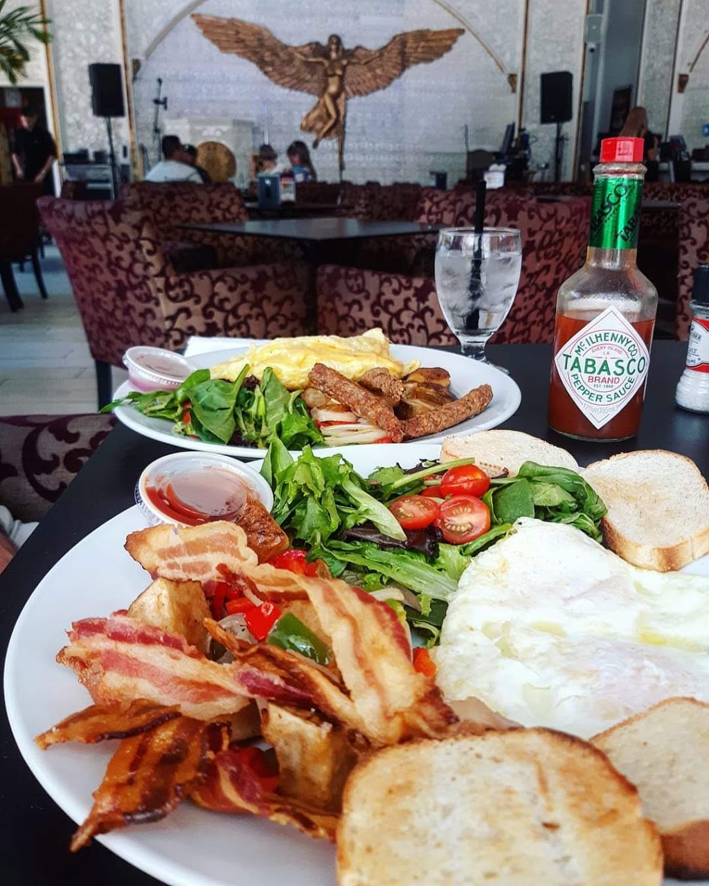 9beach Latin Restaurant | night club | 1628 Collins Ave, Miami Beach, FL 33139, USA | 3055325353 OR +1 305-532-5353